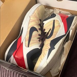 Nike Kobe 7 USA Olympic White Obsidian-University Red-Pure 488371-102 Size 9.5